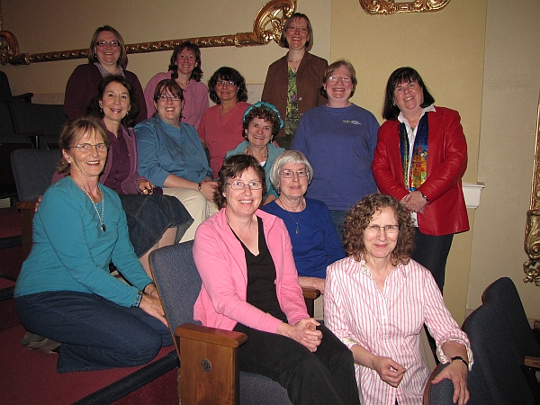 Robins in Moose Jay 2009